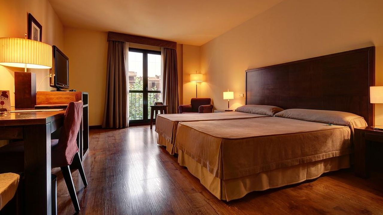 Gran Hotel Ciudad de Barbastro