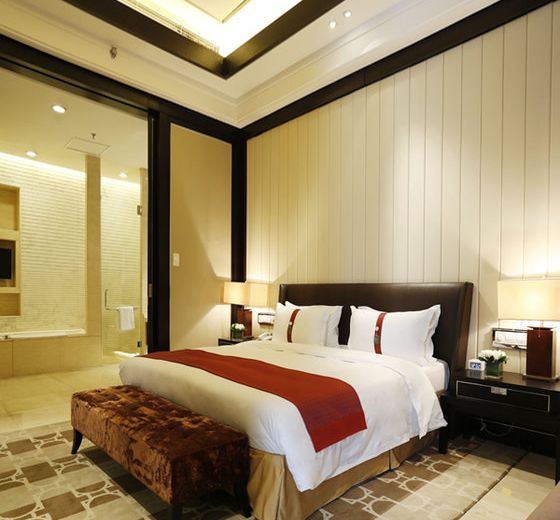 Holiday Inn Beijing Focus Square, an IHG Hotel