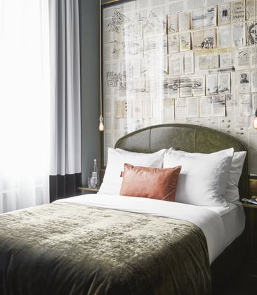 Sir Savigny Hotel