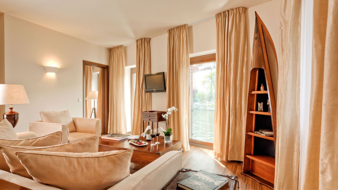 ABION Villa Suites
