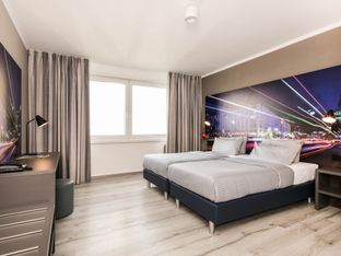 Hotel Image 1