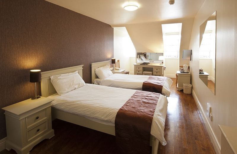 Muskerry Arms Bar and B&B