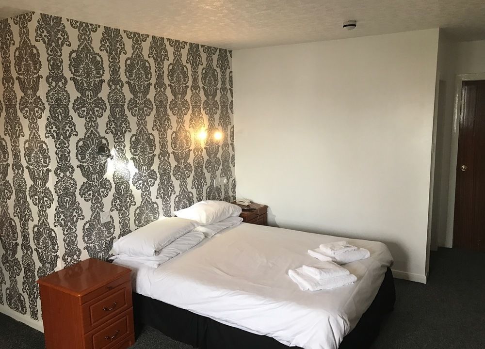 Richmond Park Hotel