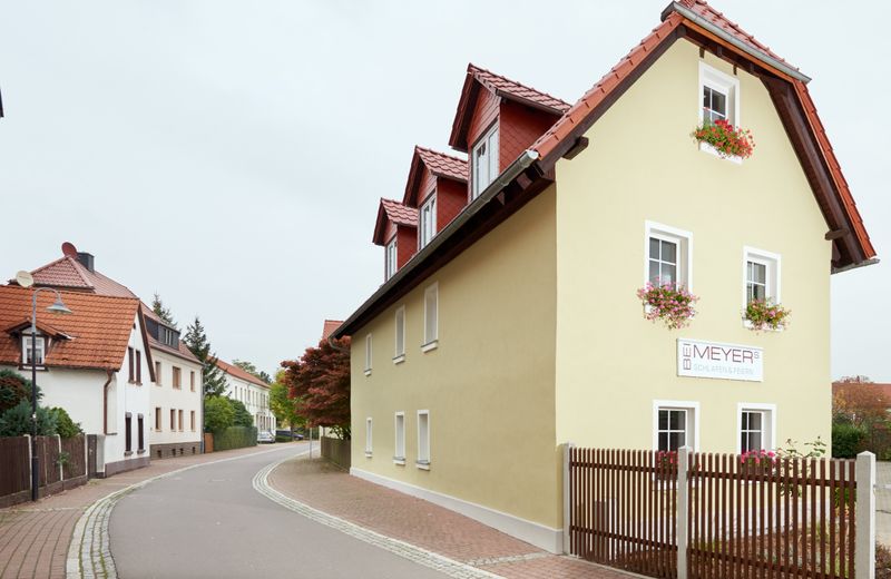 Bei Meyers Schlafen & Feiern