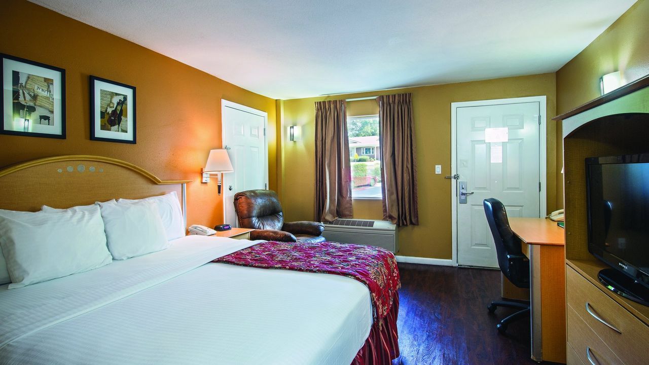 Quality Inn Branson - Hwy 76 Central