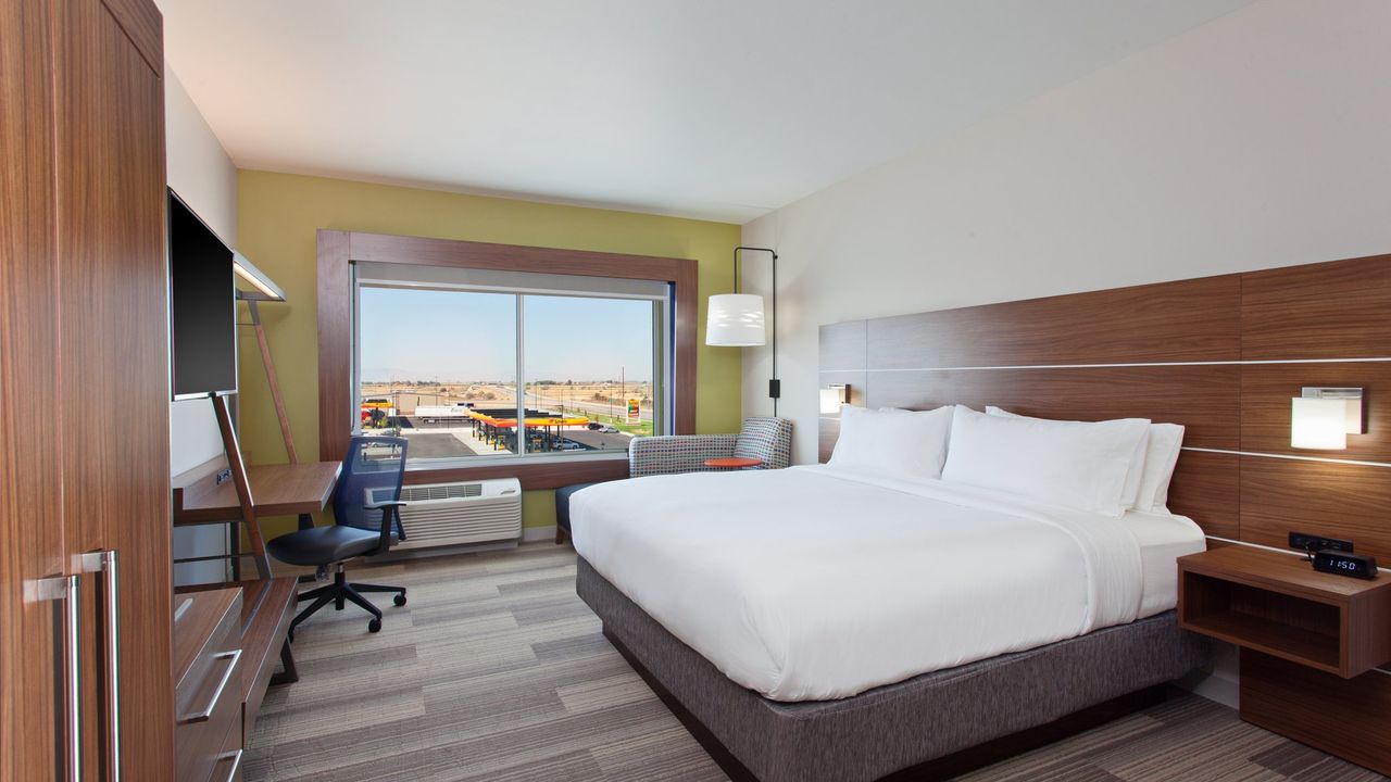 Holiday Inn Express & Suites - Brigham City - North Utah, an IHG Hotel
