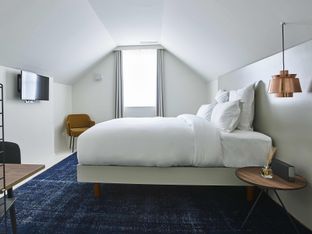 Hotel Image 1