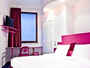 Hotel Image 2