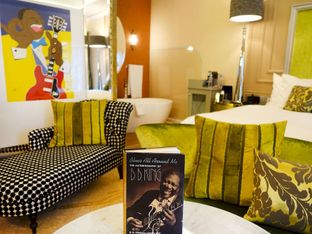 Hotel Image 1