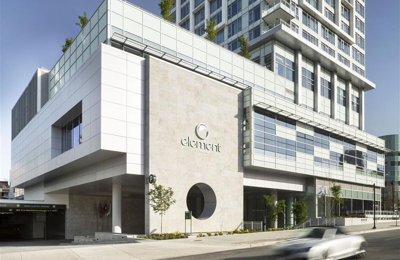 Element Vancouver Metrotown