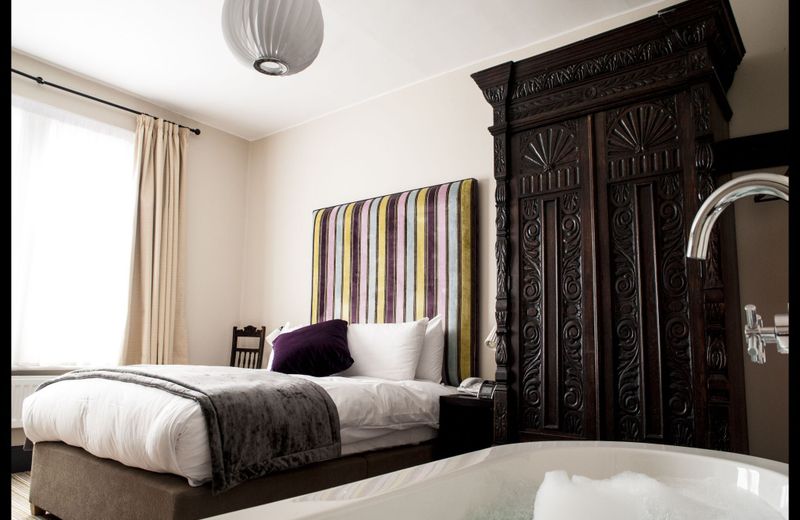 The Red Lion Hotel