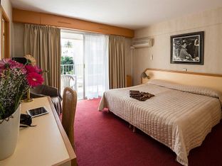 Hotel Image 2