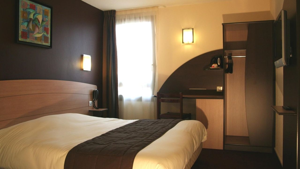 Brit Hotel Confort Castres