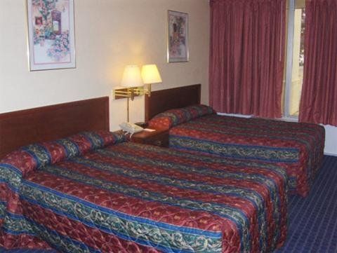 MASTERS INN CAVE CITY