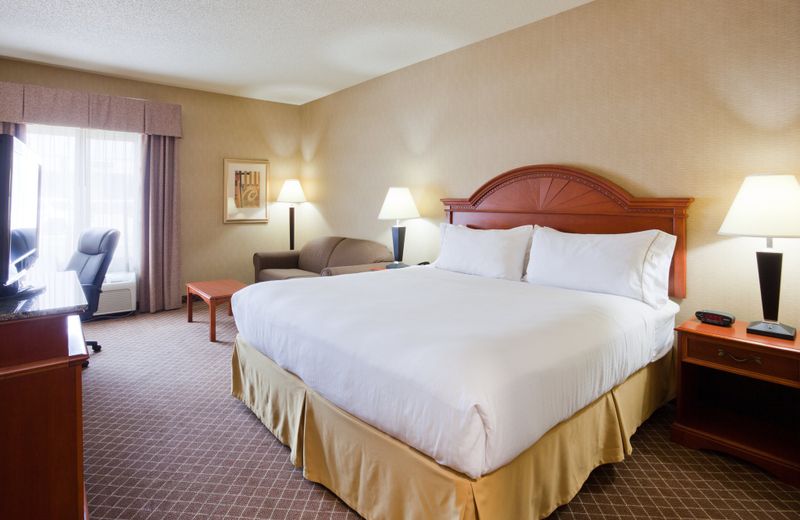 Holiday Inn Express Cedar Rapids - Collins Road, an IHG Hotel