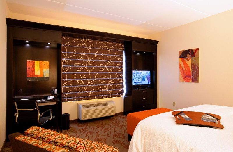 Hampton Inn & Suites Chattanooga Downtown