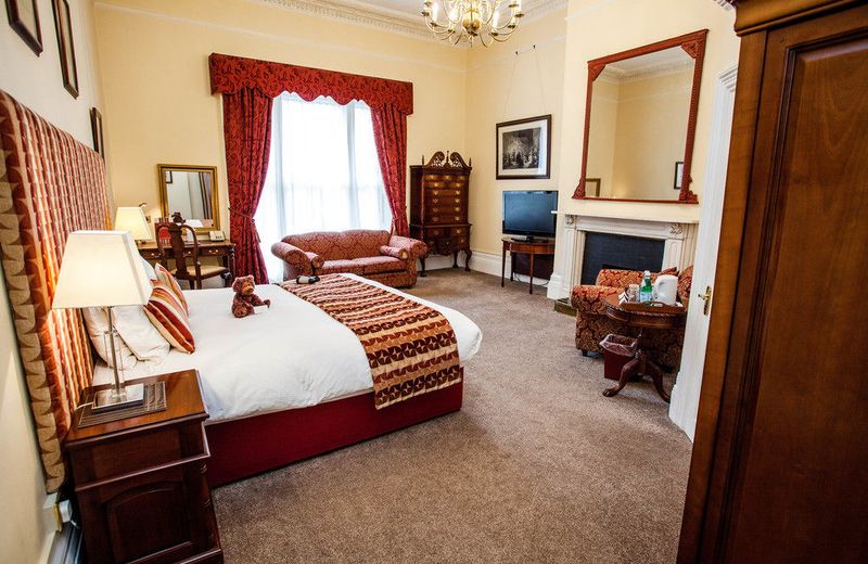 Clarence Court Hotel