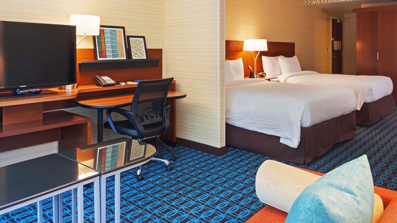 Fairfield Inn & Suites Chicago Downtown/River North