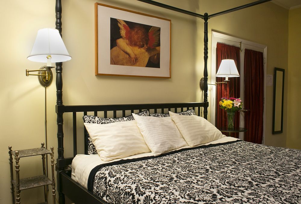 Wicker Park Inn