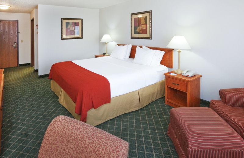 Holiday Inn Express Hotel & Suites Chickasha, an IHG Hotel