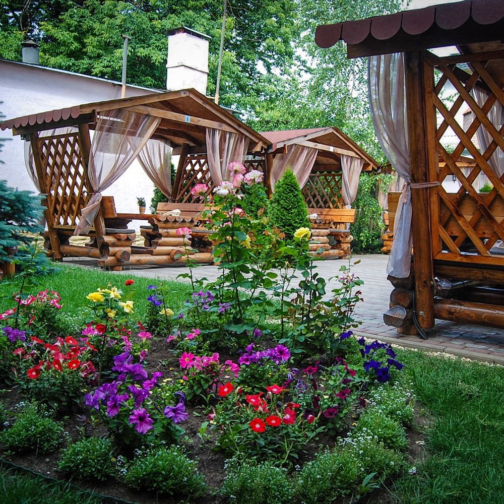 Outdoor Pictures 1