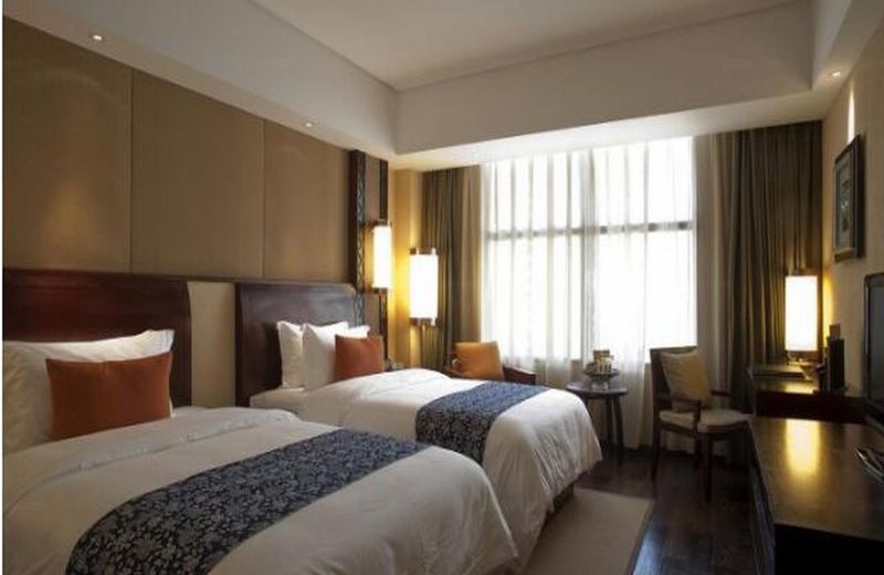 Rose Plaza Hotel