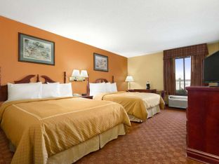 Hotel Image 2