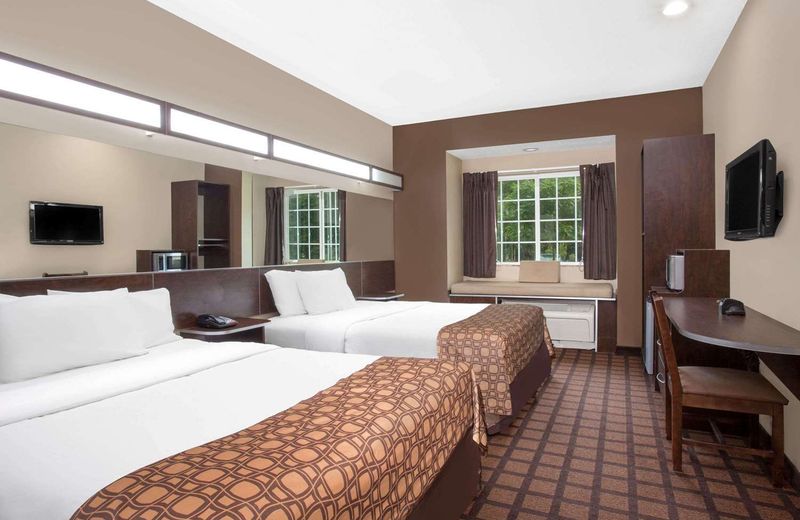 Microtel Inn & Suites by Wyndham Columbia