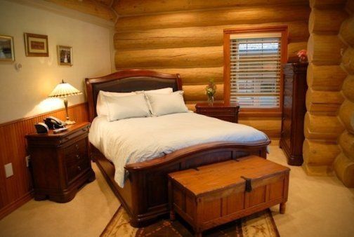 GLACIER MOUNTAIN LO