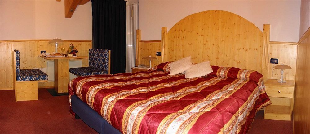 Hotel Almazzago
