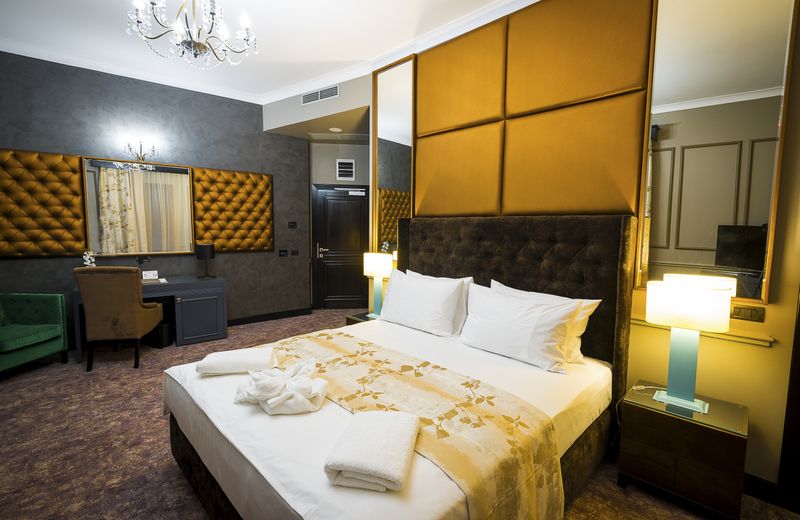 Peninsula Boutique Hotel