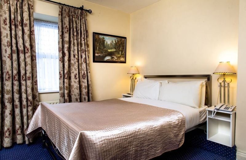 Killarney House Western Road