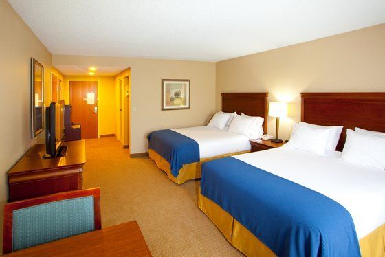 Holiday Inn Express & Suites Culpeper, an IHG Hotel