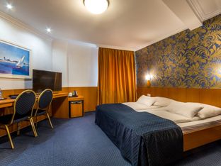 Hotel Image 1