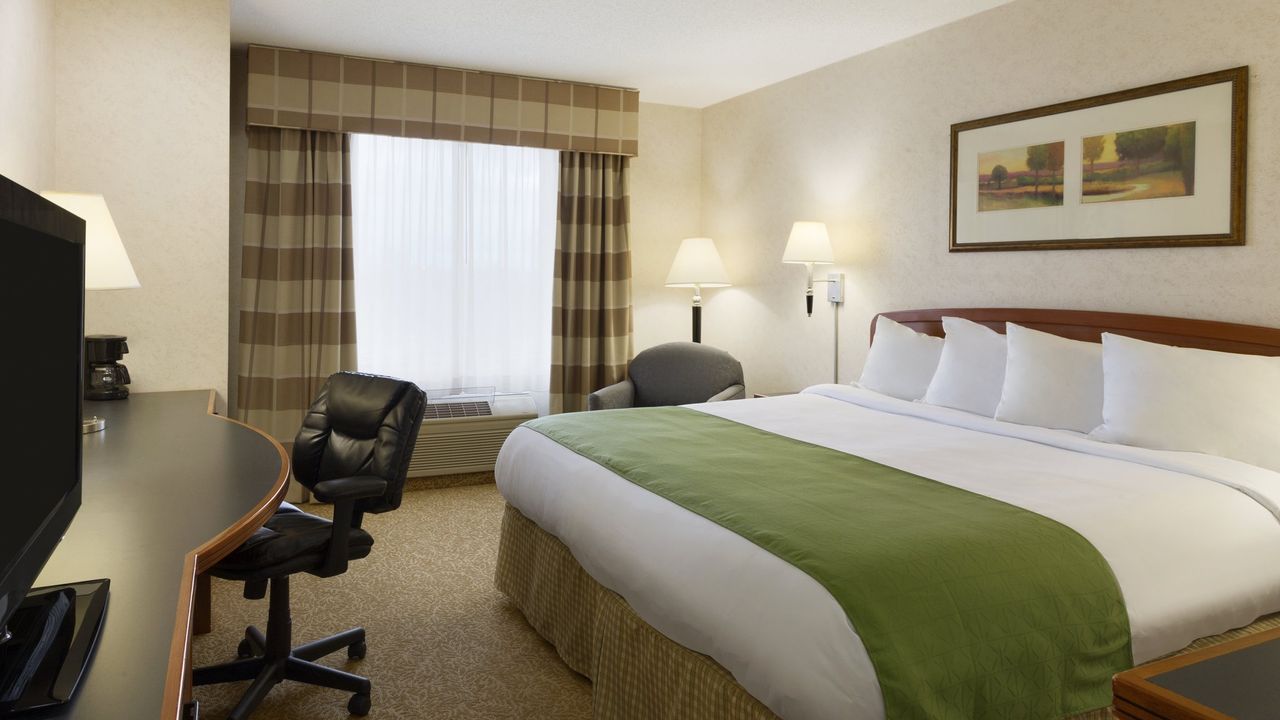 Country Inn & Suites by Radisson, Dayton South, OH