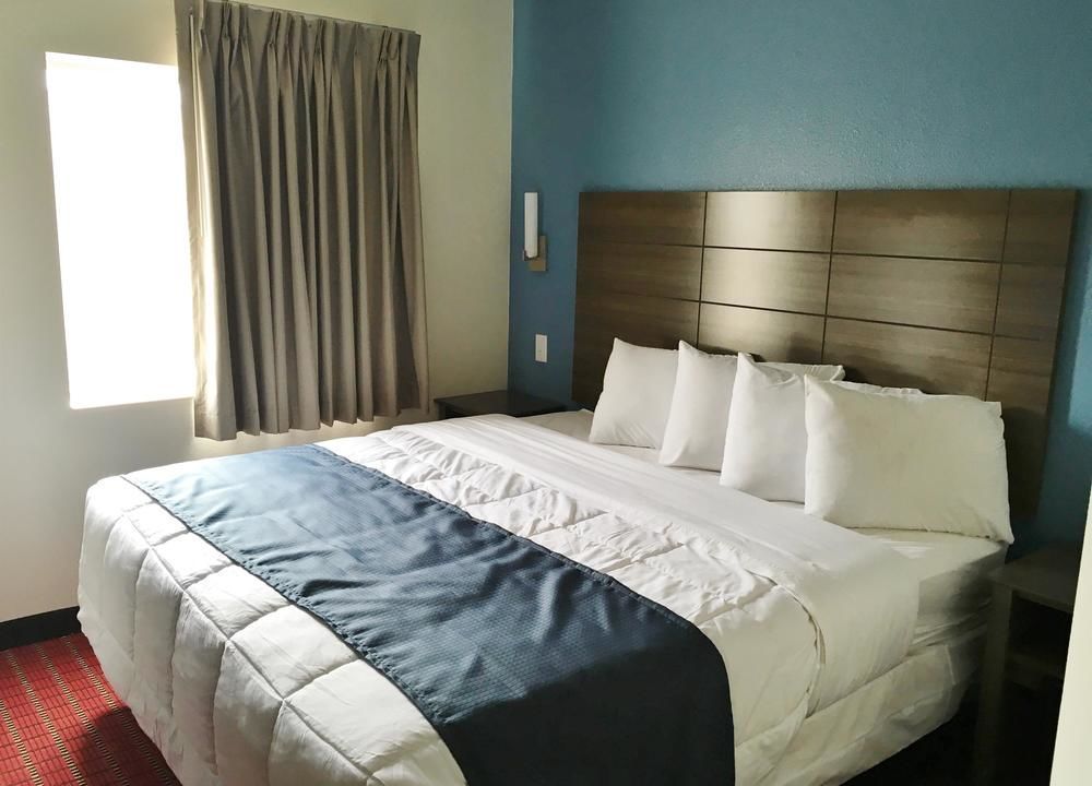 Lone Star Inn
