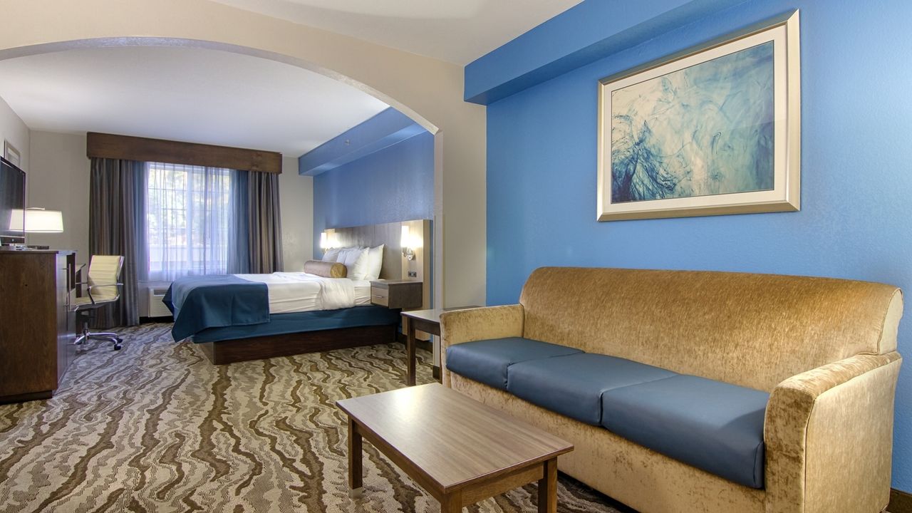 Best Western Plus River Escape Sylva / Dillsboro