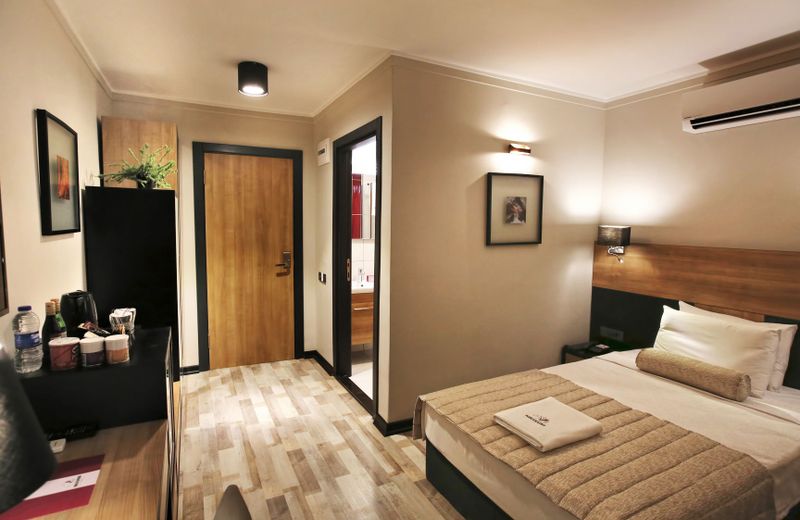 Kalevera Hotel