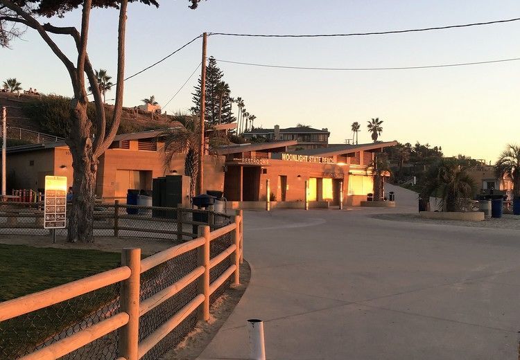 Portofino Beach Inn - Encinitas