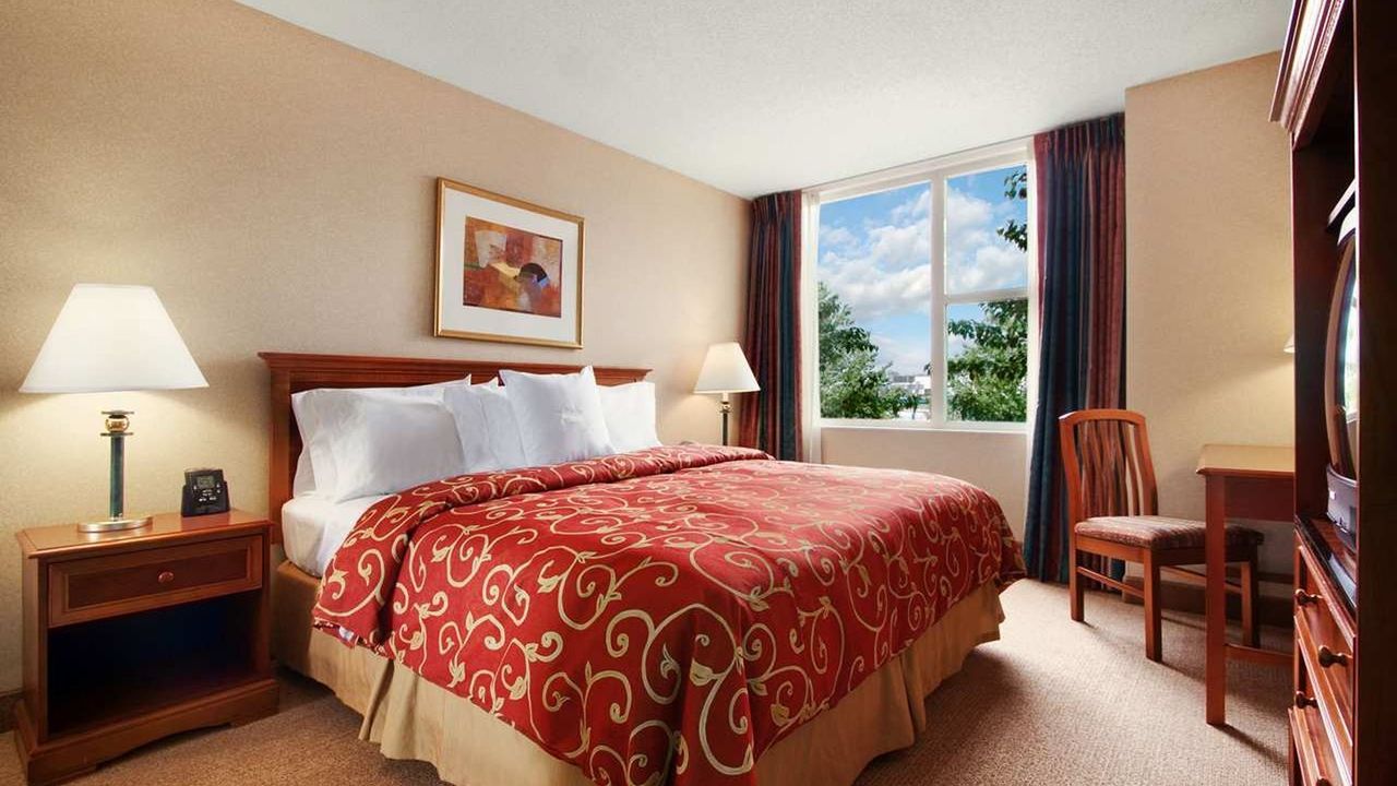 Homewood Suites by Hilton Falls Church