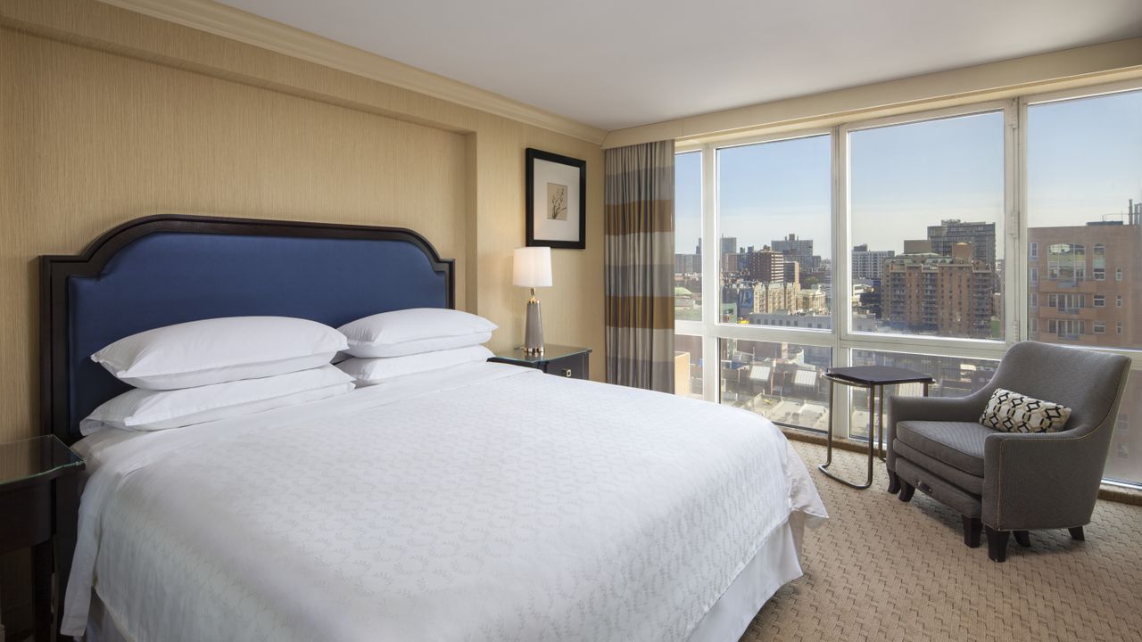 Sheraton LaGuardia East Hotel