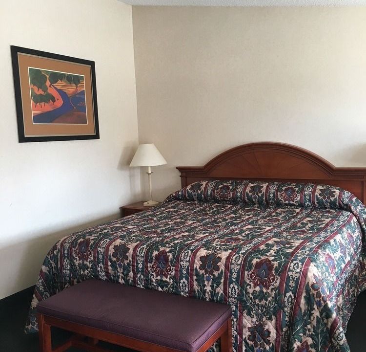 Landmark Motor Inn