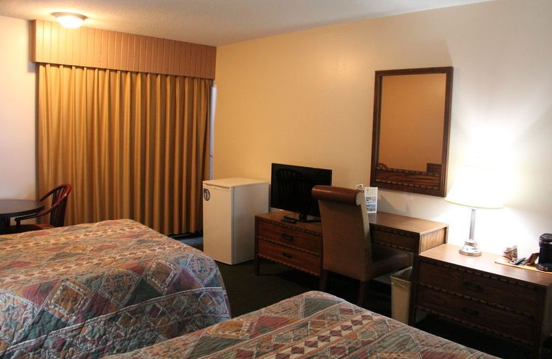 Fort Nelson Hotel