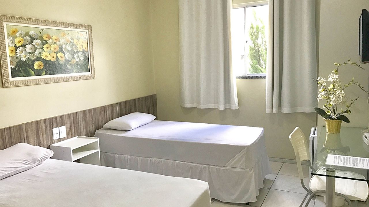 Hotel Aeroporto Montese Star