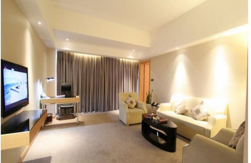 Kings Land Hotel