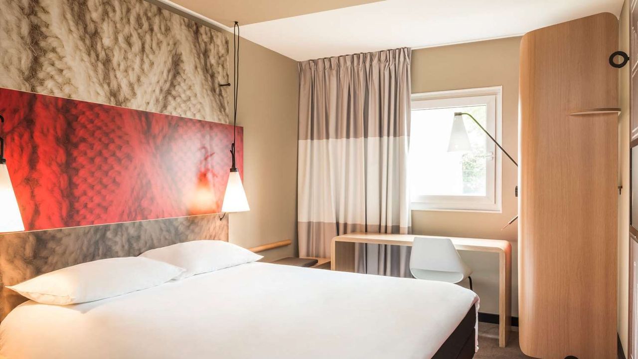 ibis London Gatwick Airport