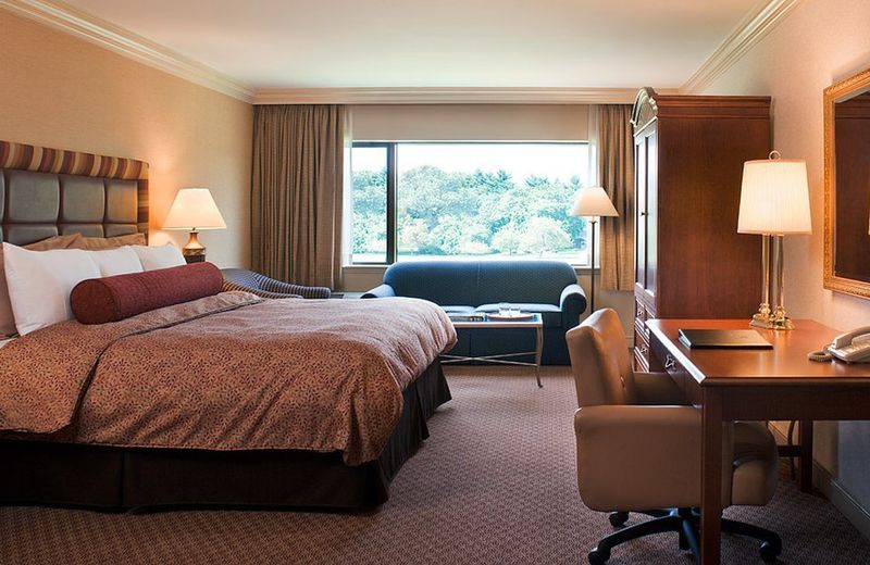 Glen Cove Mansion Hotel & Conference Center