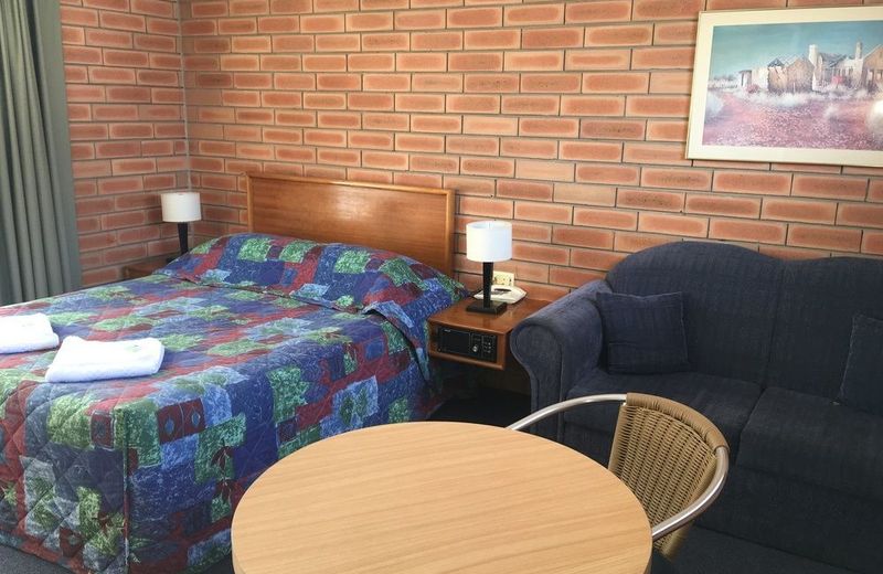 Gunsynd Motor Inn