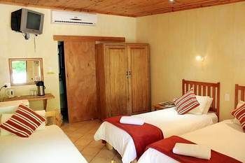 Aan die Oewer Guest House