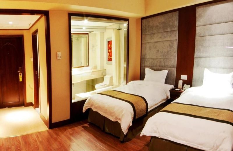 Jinbaoli Business Hotel